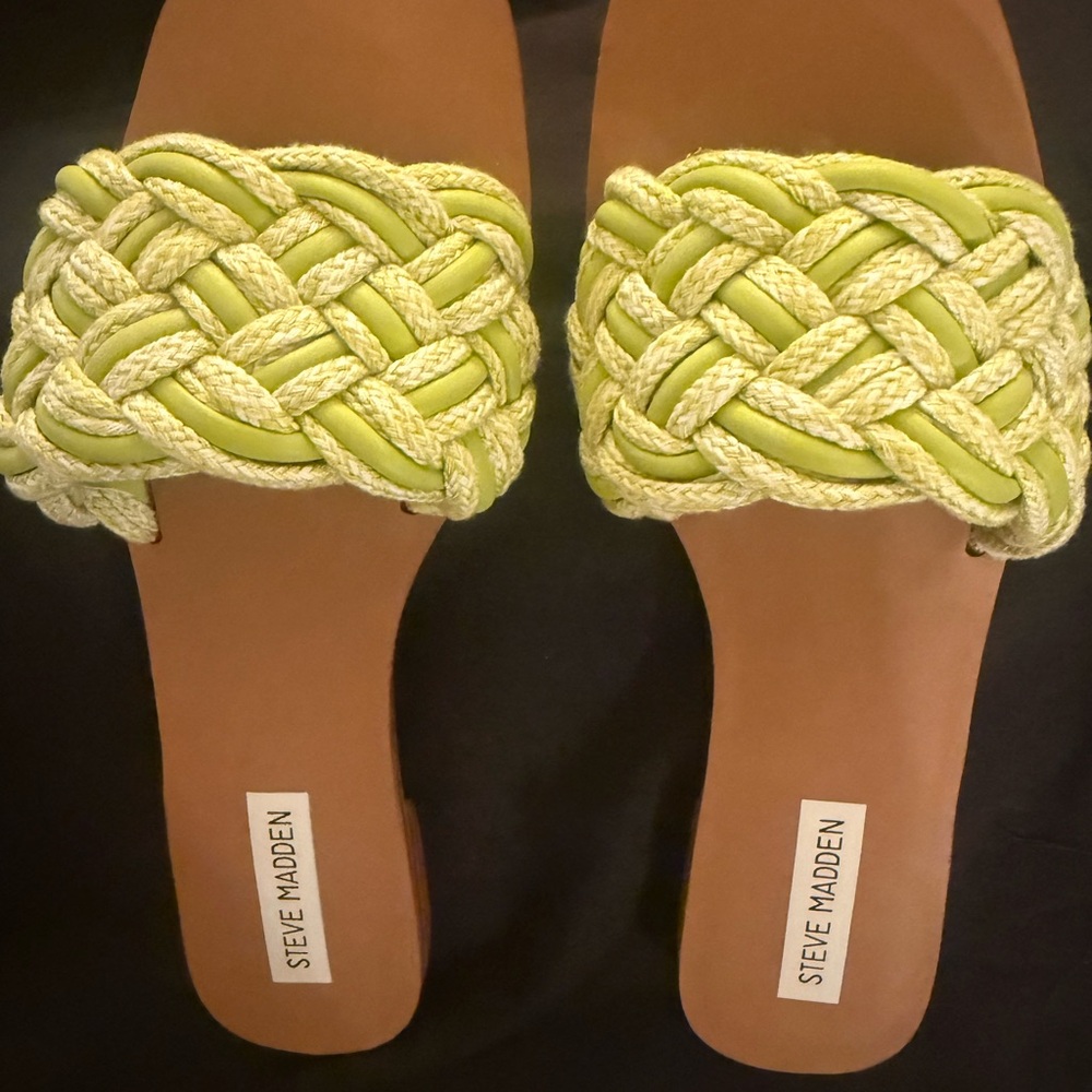 Steve Madden Zorya Lime Footwear